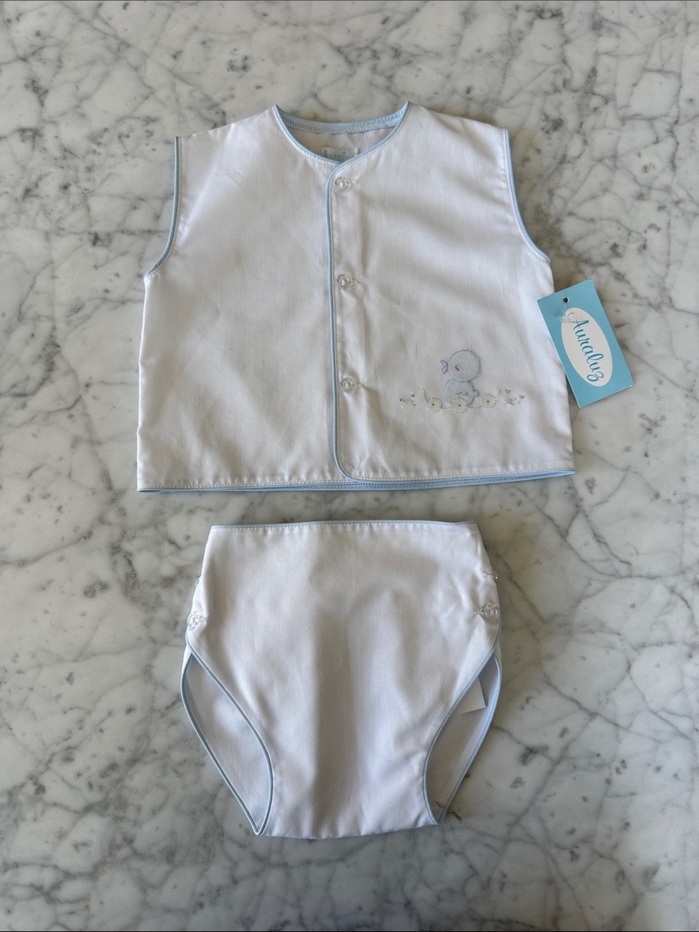NEW WITH TAGS Auraluz NB Set